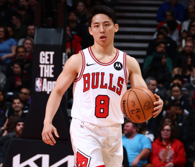 宝威体育官网-河村勇辉7助攻追平生涯最高！猛龙送公牛3连败 莺歌33+6+6